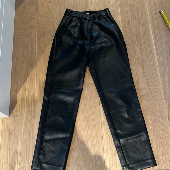 Aritzia Babaton Mid Rise leather pants. Black. Size 0 - Picture 1 of 8